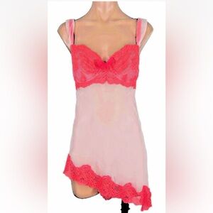 Victoria's Secret Babydoll Women 34B‎ underwire Coral pink lace Teddy Negligee